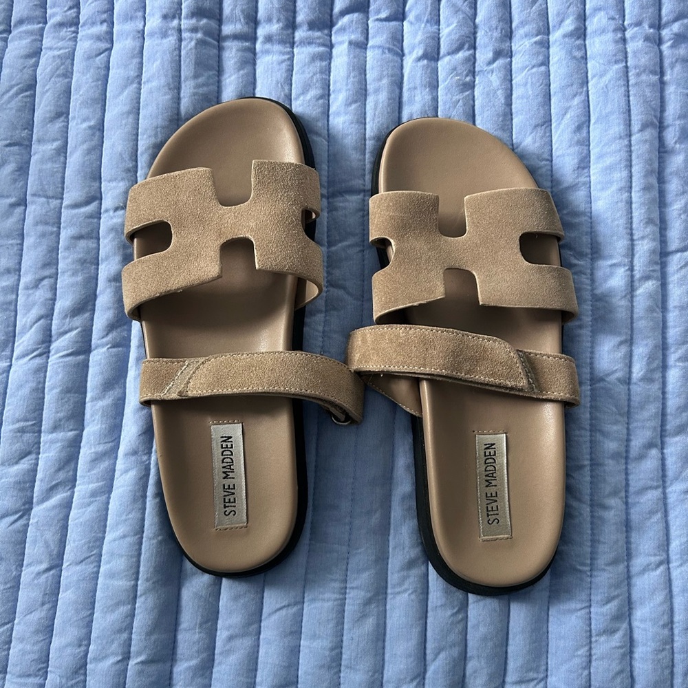 Steve Madden Beige Slide Sandals